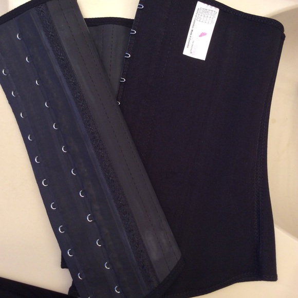 Waist Trainer- Leila Long Corset - Picture 3 of 5